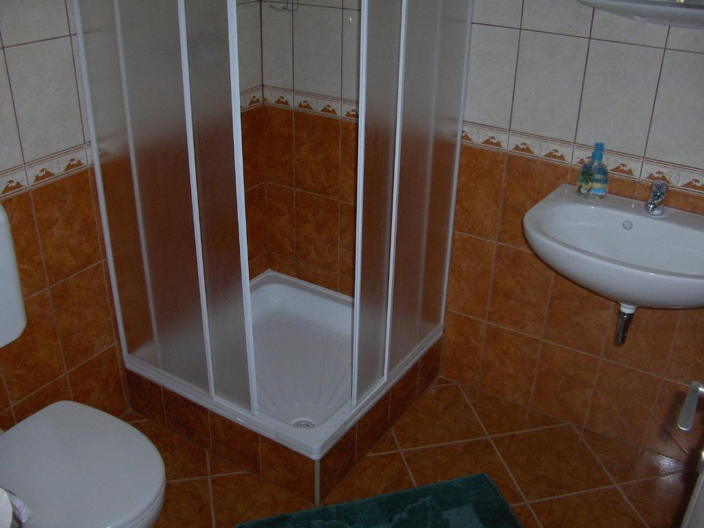 Petra Apartmanhaz ケヒダクスタニー エクステリア 写真